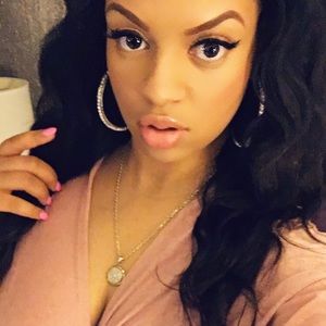 Meet your Posher, Aryienne